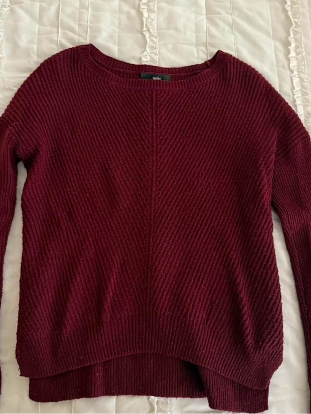 Women’s Burgundy Knit Sweater — Unknown Brand